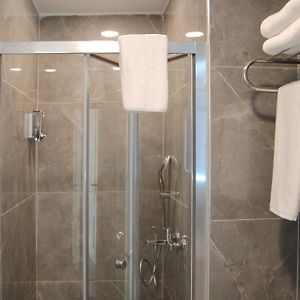 Standaard Kamer met Twee Aparte Bedden